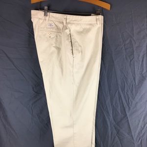 🐳Vineyard Vines Trousers